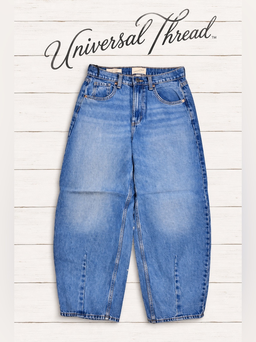 Universal Thread Women's High-Rise Blue Barrel Jeans